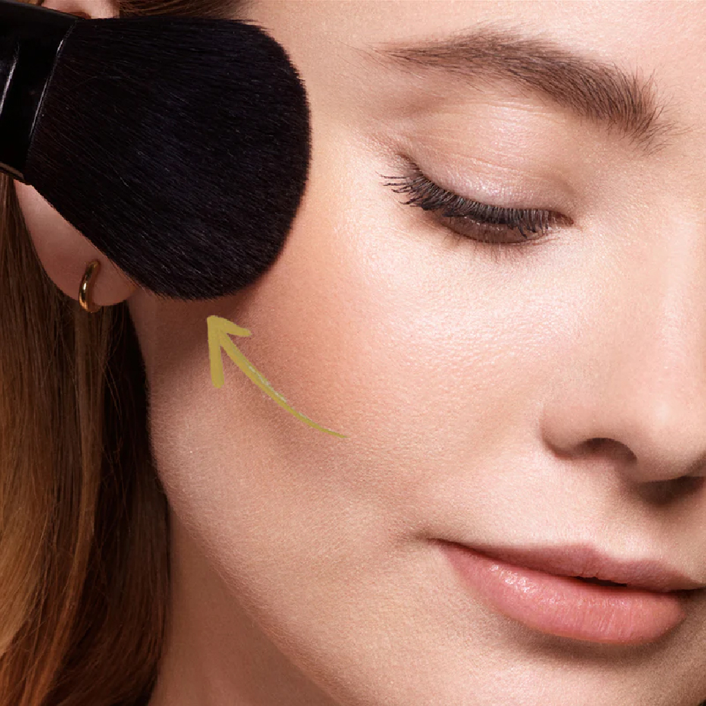 Max Factor, Facefinity Bronzer, Natural finish bronzing powder for warm tan skin, 002