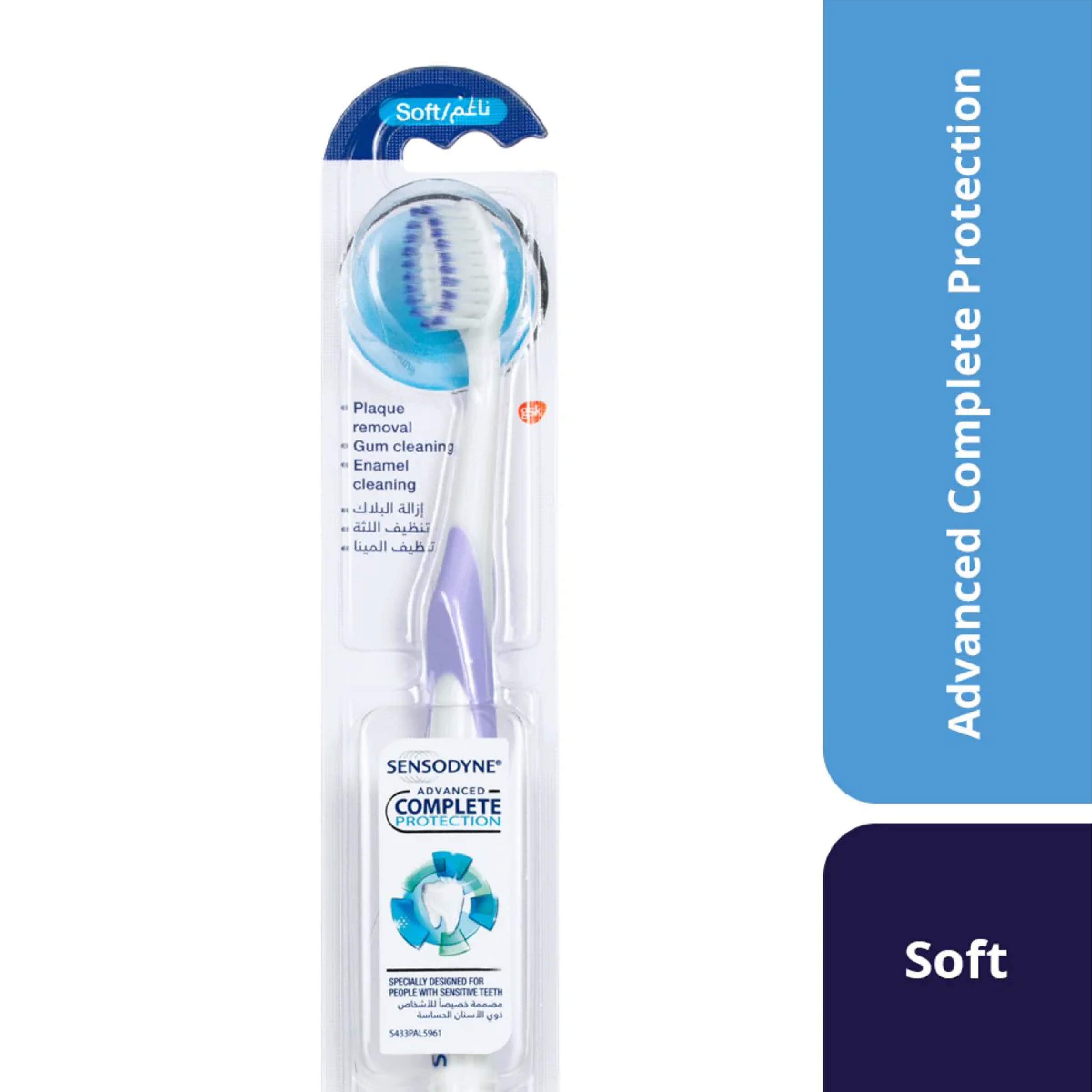 Sensodyne, Toothbrush Complete Care Soft, Soft bristle toothbrush for sensitive teeth and gums