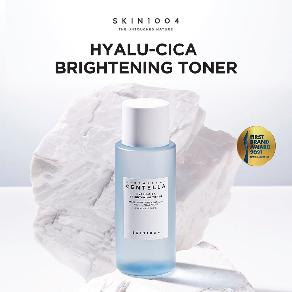 SKIN1004, Madagascar Centella Hyalu-Cica Brightening Toner, Hydrating and illuminating facial toner, 210ml