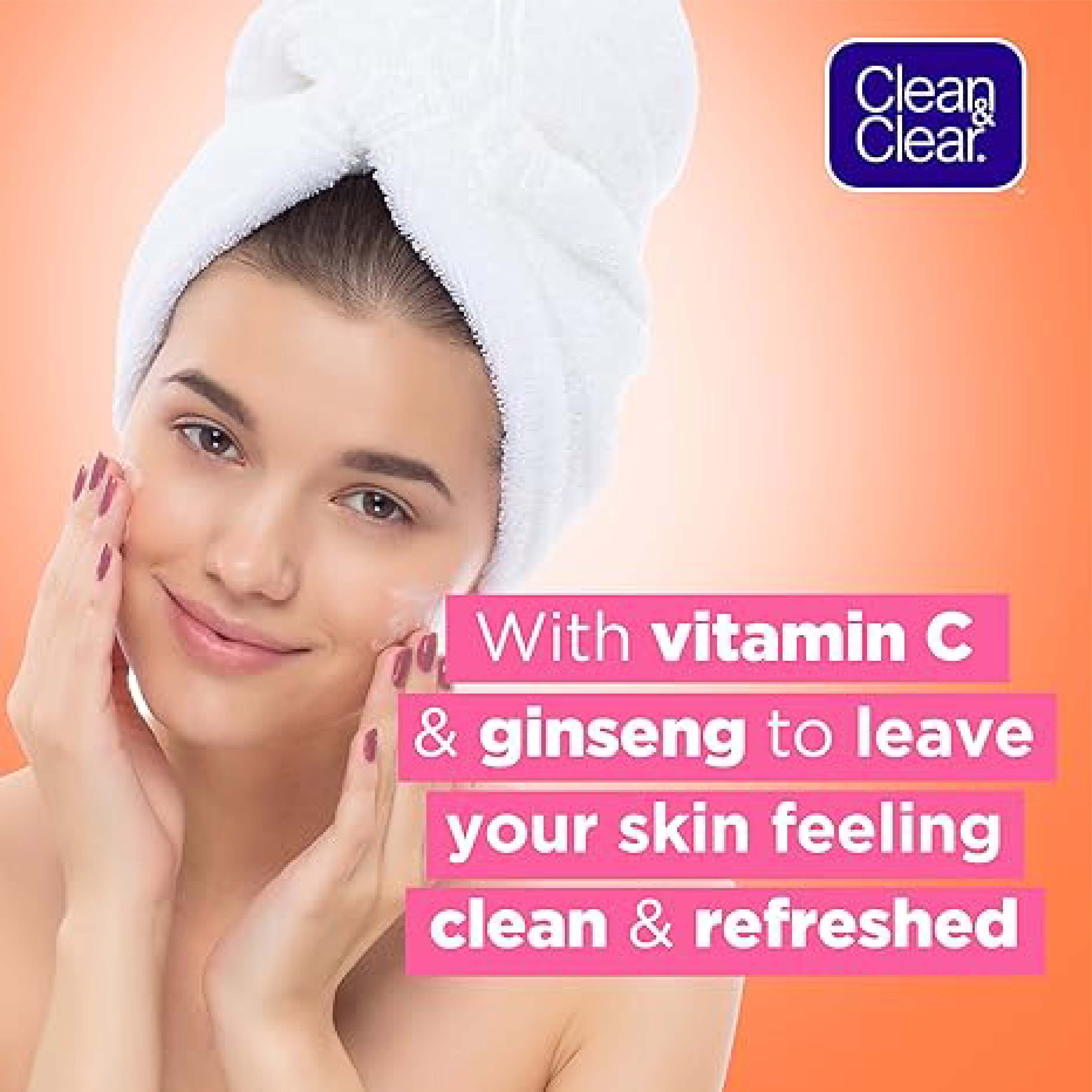 Clean & Clear, Me Skin Energising Daily Scrub, Refreshing daily facial scrub for glowing skin, 150ml