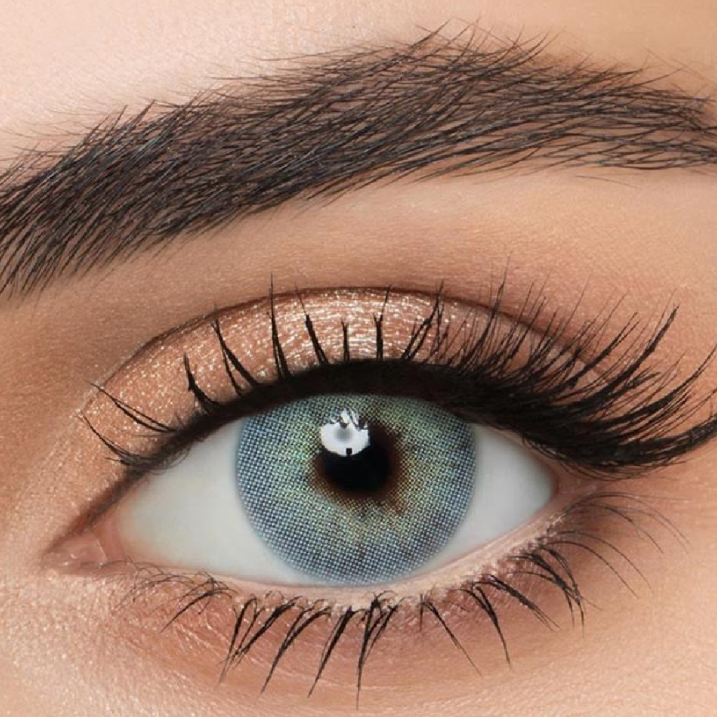 Lensme, Contact Lenses Sky Blue, Cosmetic colored lenses for natural sky blue eye color