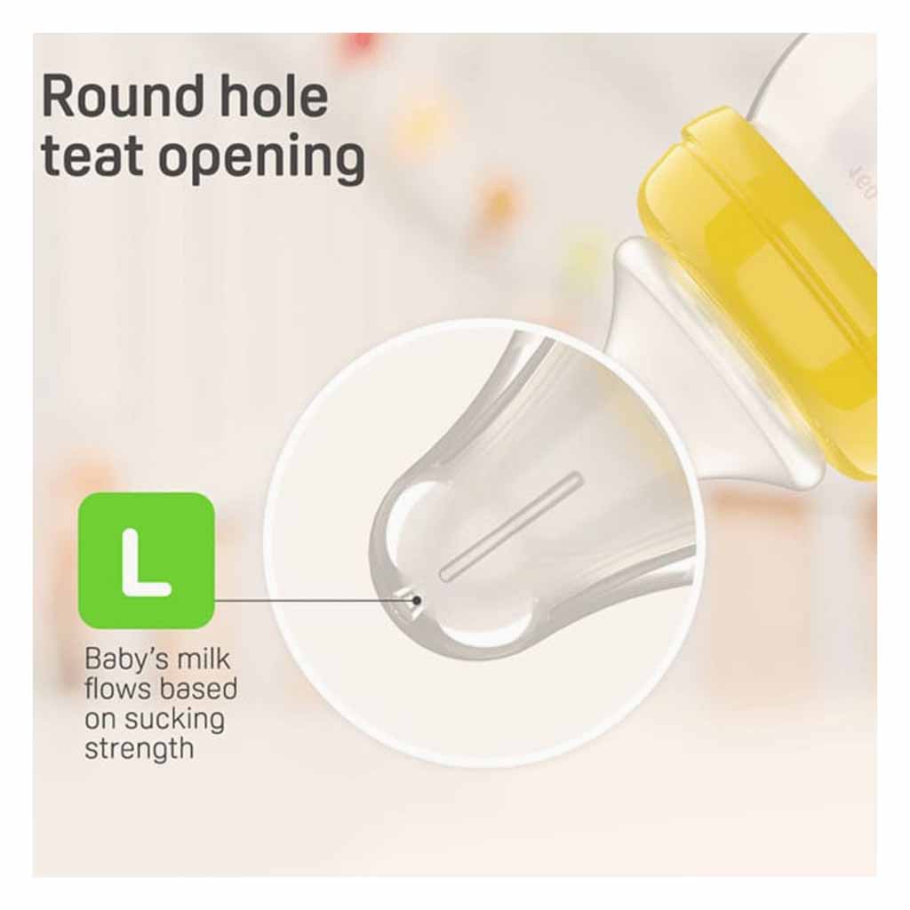 Pigeon, Wide Neck Peristaltic Plus Softouch Nipple Large, Soft nipple for easy feeding 6+ months