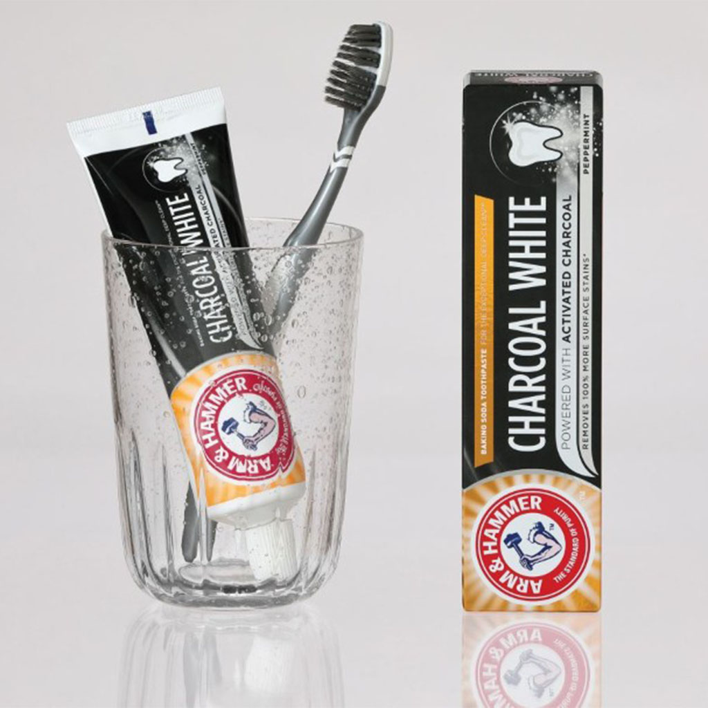 Arm & Hammer, Charcoal White Toothpaste, Deep-clean whitening toothpaste, 75 ml