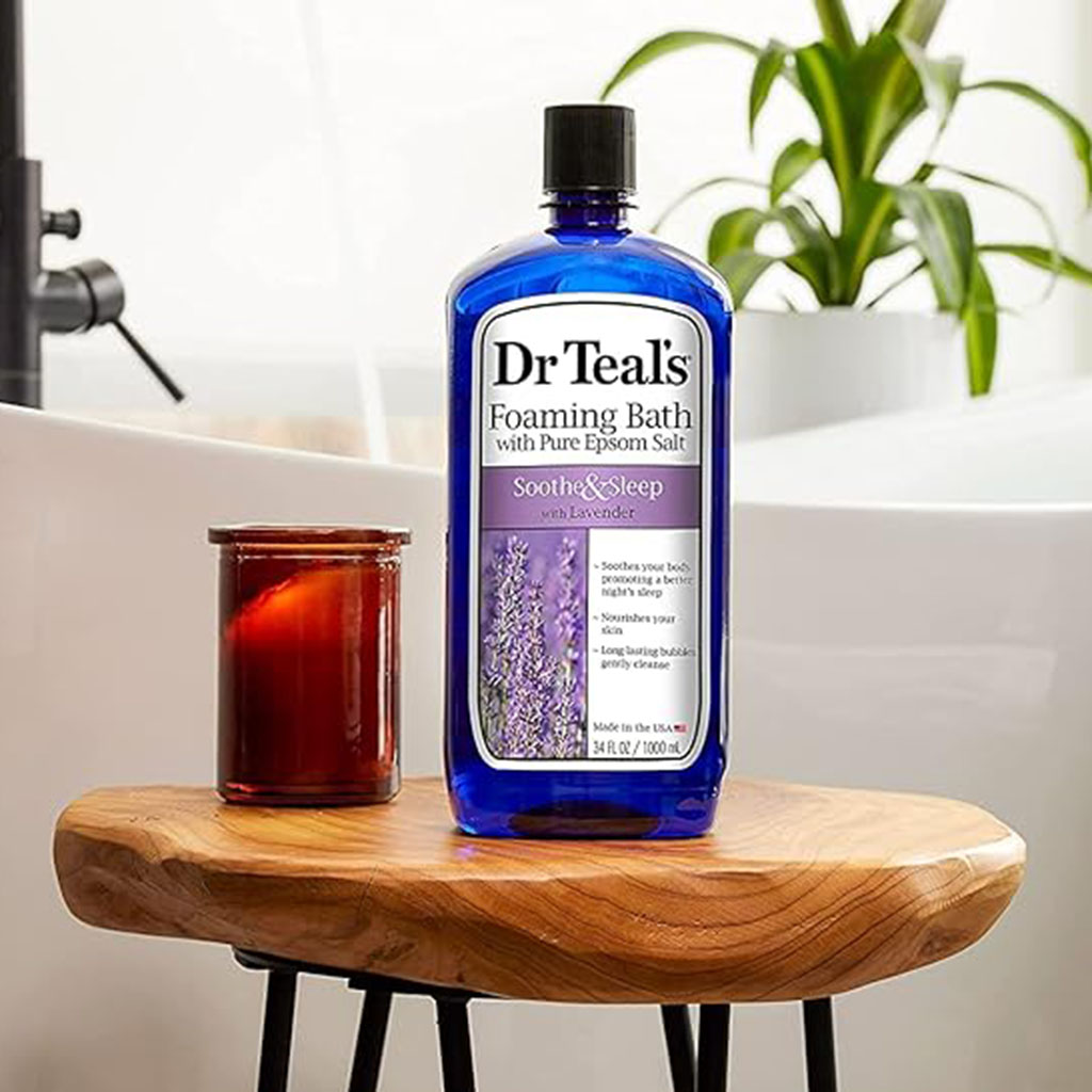 Dr Teal’s, Lavender Foaming Bath Soothe and Sleep, Relaxing lavender-scented foaming bath, 1000ml