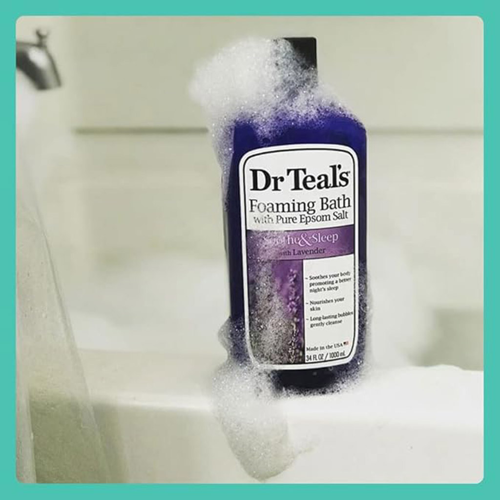 Dr Teal’s, Lavender Foaming Bath Soothe and Sleep, Relaxing lavender-scented foaming bath, 1000ml