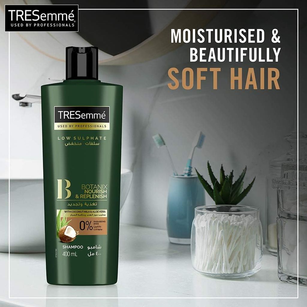 Tresemme, Shampoo Botanix Nourish, Botanical shampoo for hair nourishment and repair, 412 ml