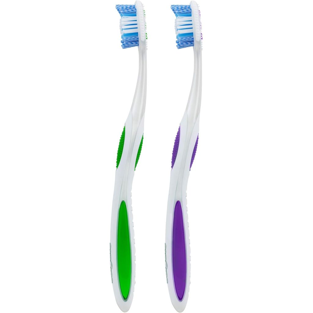 Colgate, Optic White Toothbrush Value Pack, Soft whitening toothbrushes, 2 pcs