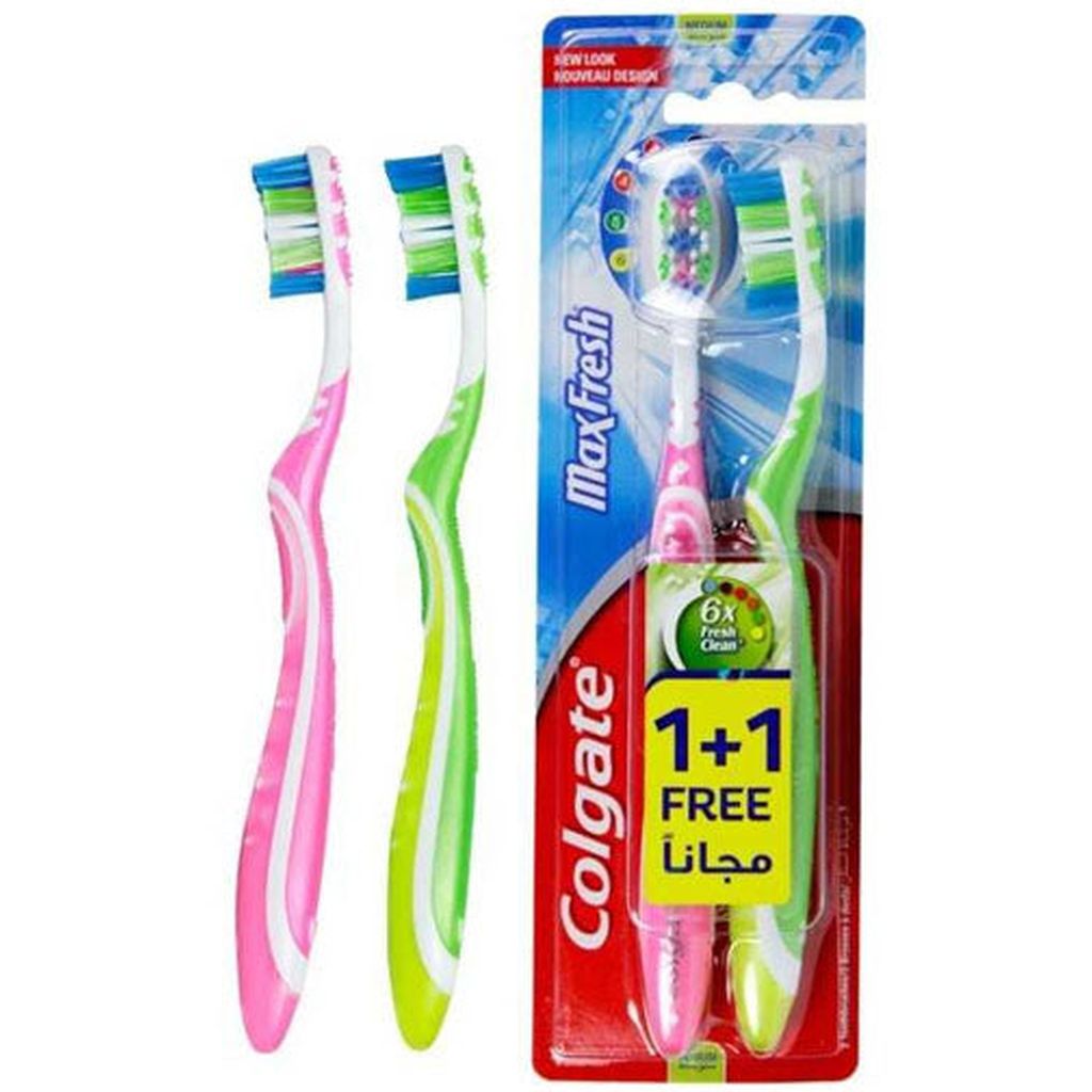 Colgate, Max Fresh Medium Toothbrush, Medium bristle toothbrush with cooling breath strips