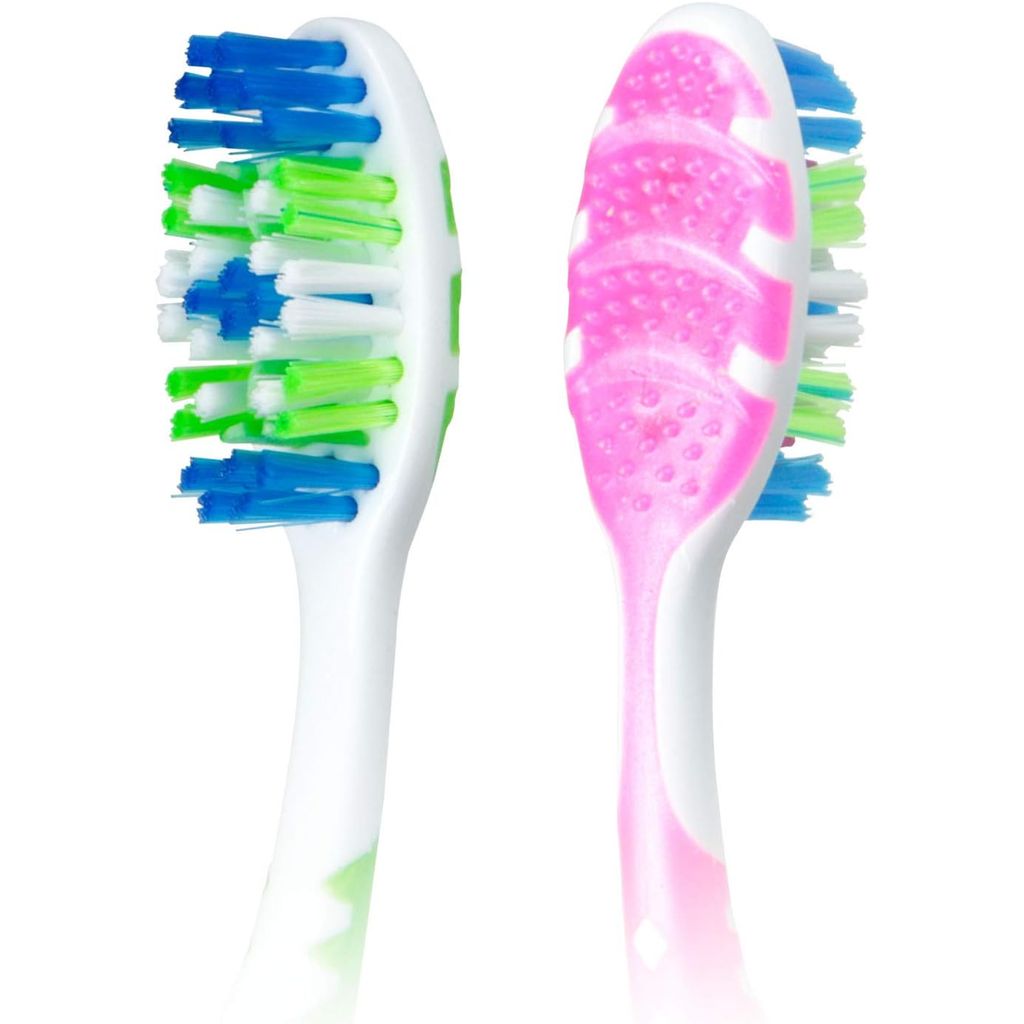 Colgate, Max Fresh Medium Toothbrush, Medium bristle toothbrush with cooling breath strips