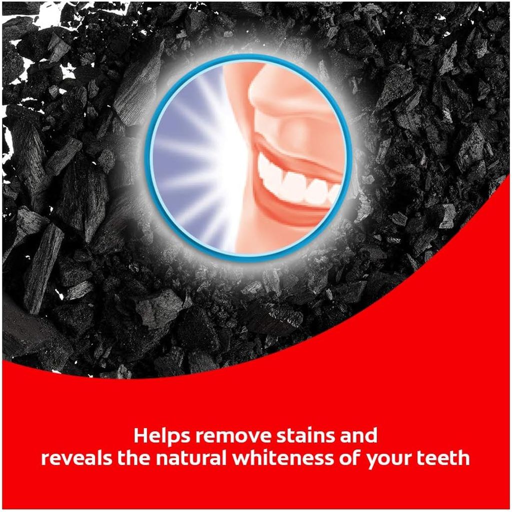 Colgate, Max White Charcoal Whitening Soft Toothbrush, Soft charcoal toothbrush for whitening, 2 pieces