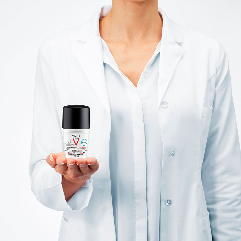 Vichy Homme, 48 Hour Anti-Perspirant Alcohol-Free Deodorant Roll-On, Long-lasting deodorant with anti-stain formula, 50ml