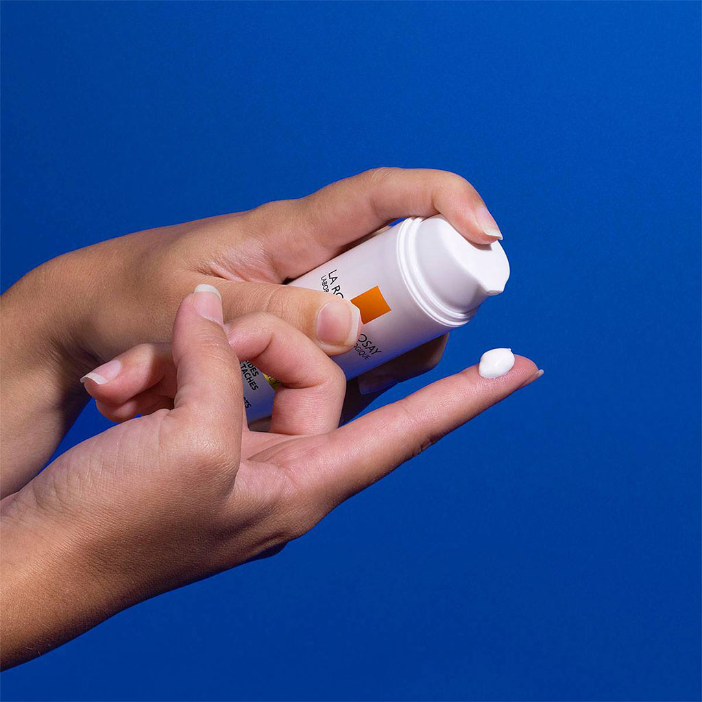 La Roche-Posay, Anthelios Age Correct SPF50 Anti-Ageing Invisible Sunscreen with Niacinamide, High protection anti-ageing sunscreen with niacinamide, 50ml