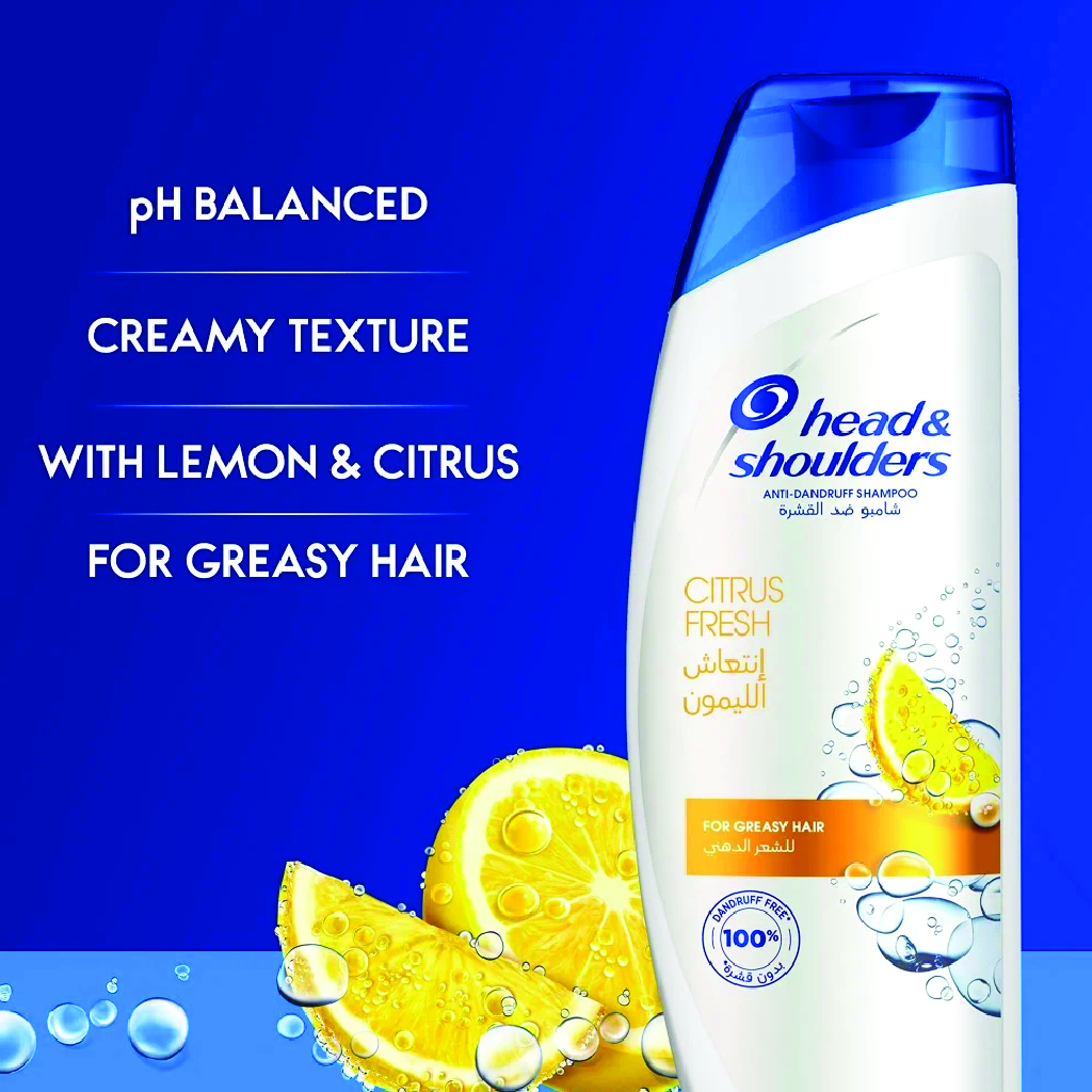 Head & Shoulders, Natural Refresh Shampoo, Anti-dandruff shampoo with natural ingredients, 390ml