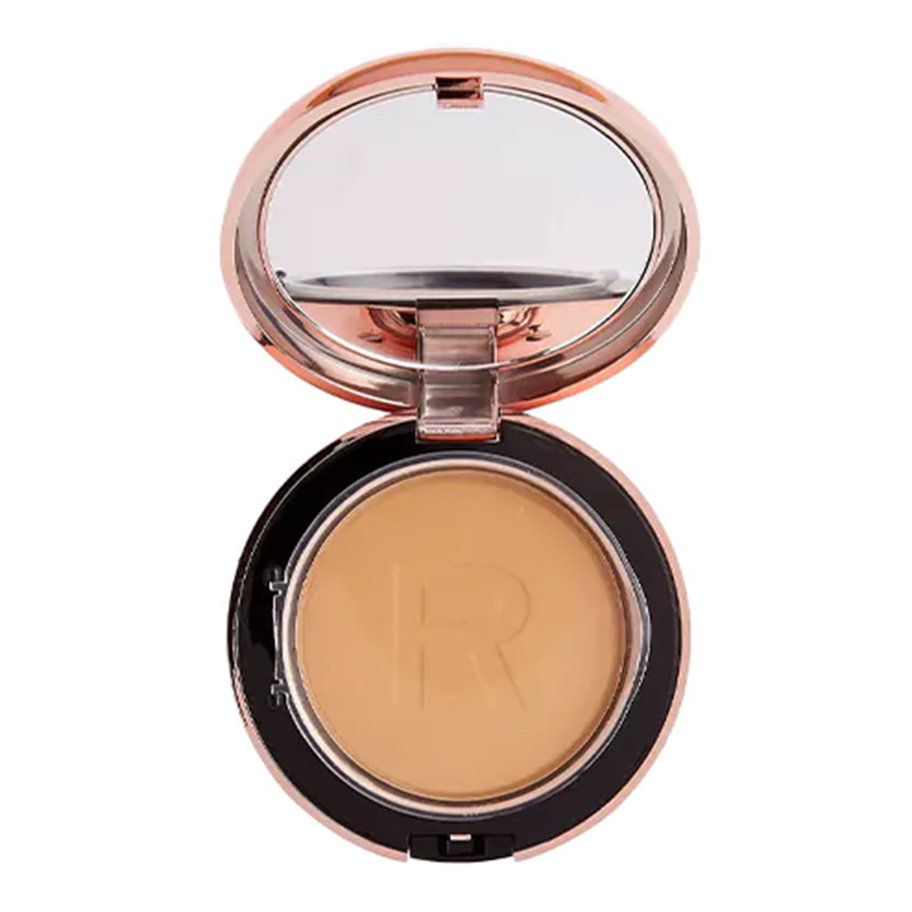 Makeup Revolution, Conceal & Define Powder Foundation P10, Full coverage matte powder foundation