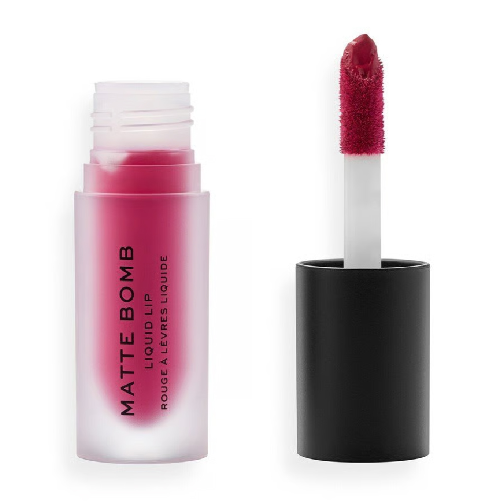 Makeup Revolution, Matte Bomb Lipstick, Intense matte finish in Burgundy Star
