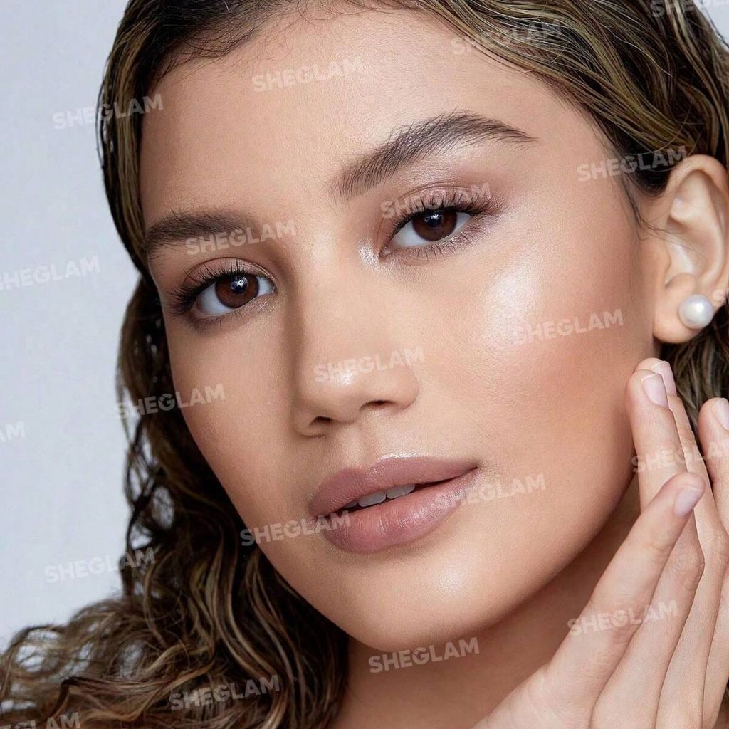 Sheglam Snatch ’n’ Glow Stick – Vanilla Frost (Highlight & Contour Stick)