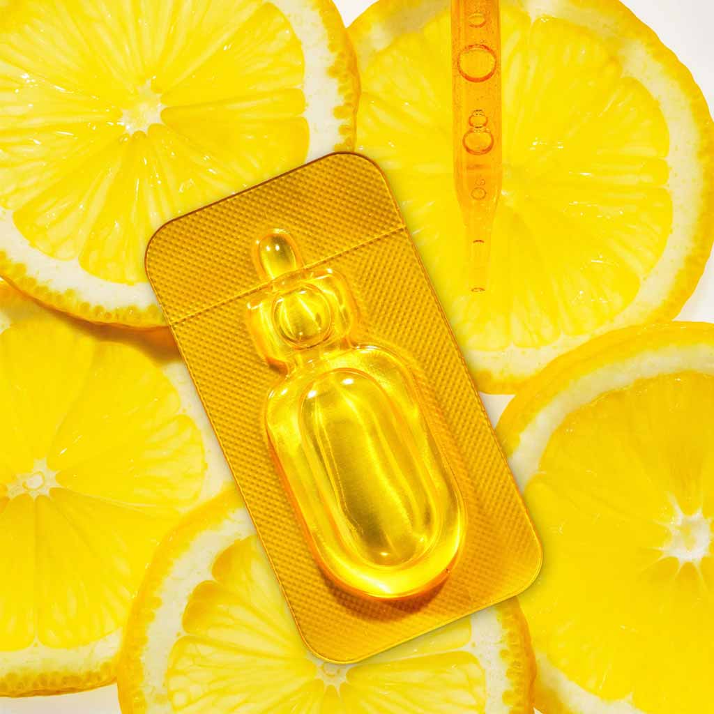 Garnier, Fast Bright Vitamin C Ampoule Serum, Brightening vitamin C facial serum, 1.5ml