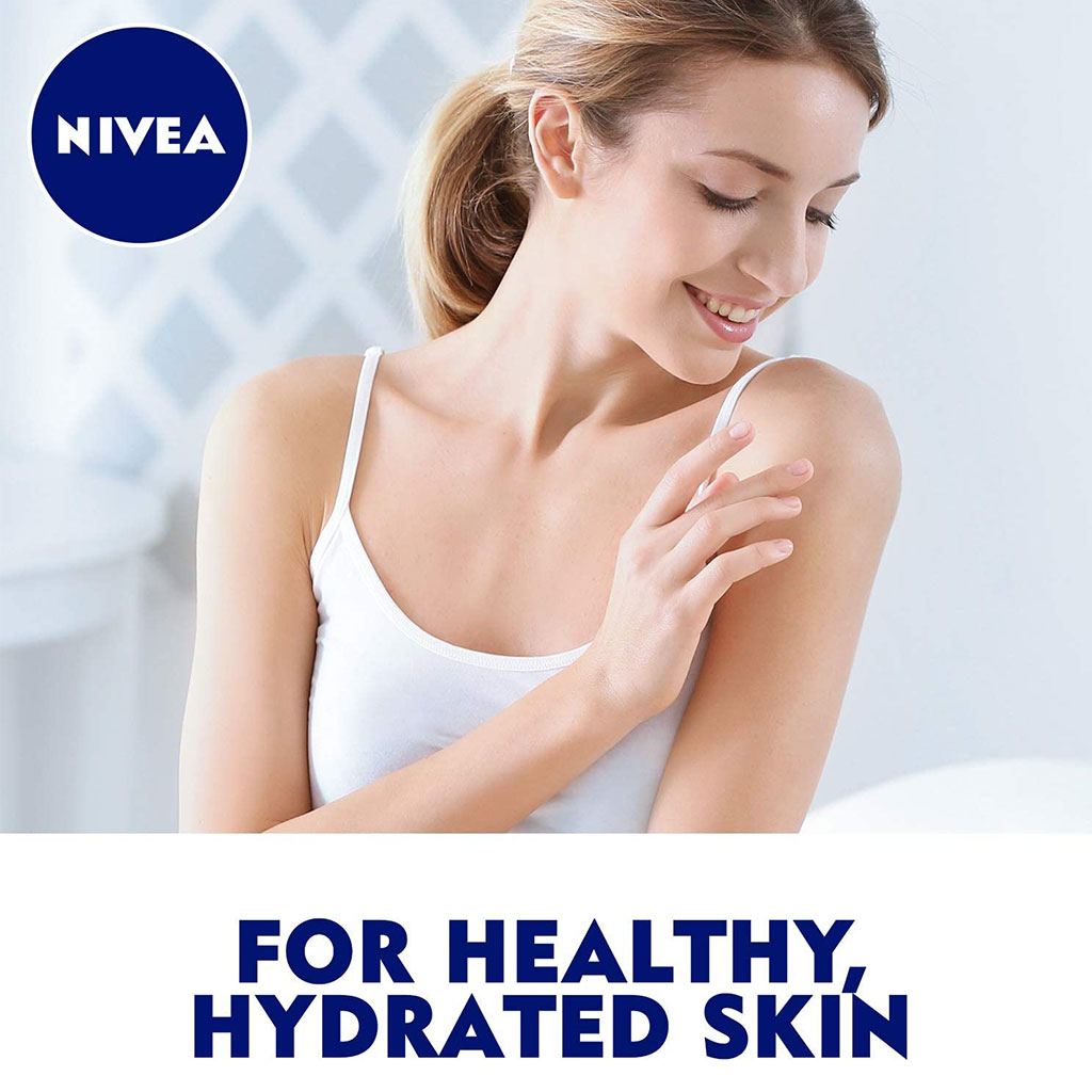 Nivea, Almond Oil Nourishing Body Lotion, Hydrating body lotion with almond oil, 250ml