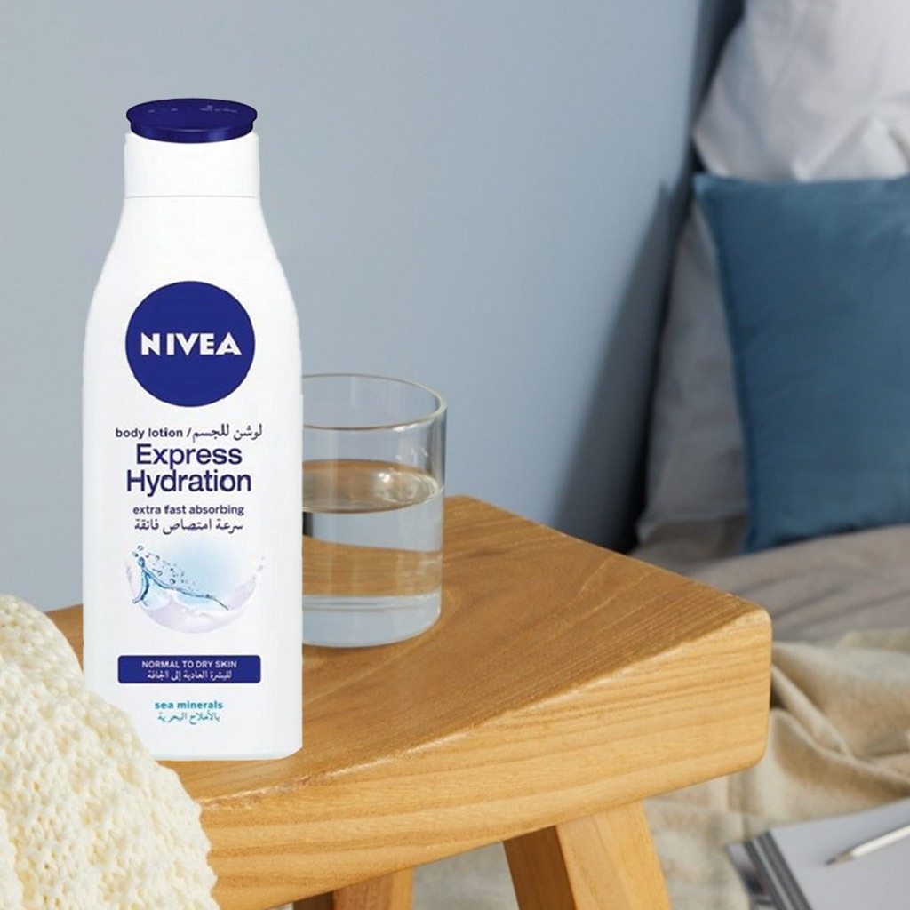 Nivea, Express Hydration Body Lotion, Deep moisturizing body lotion for soft skin, 250ml