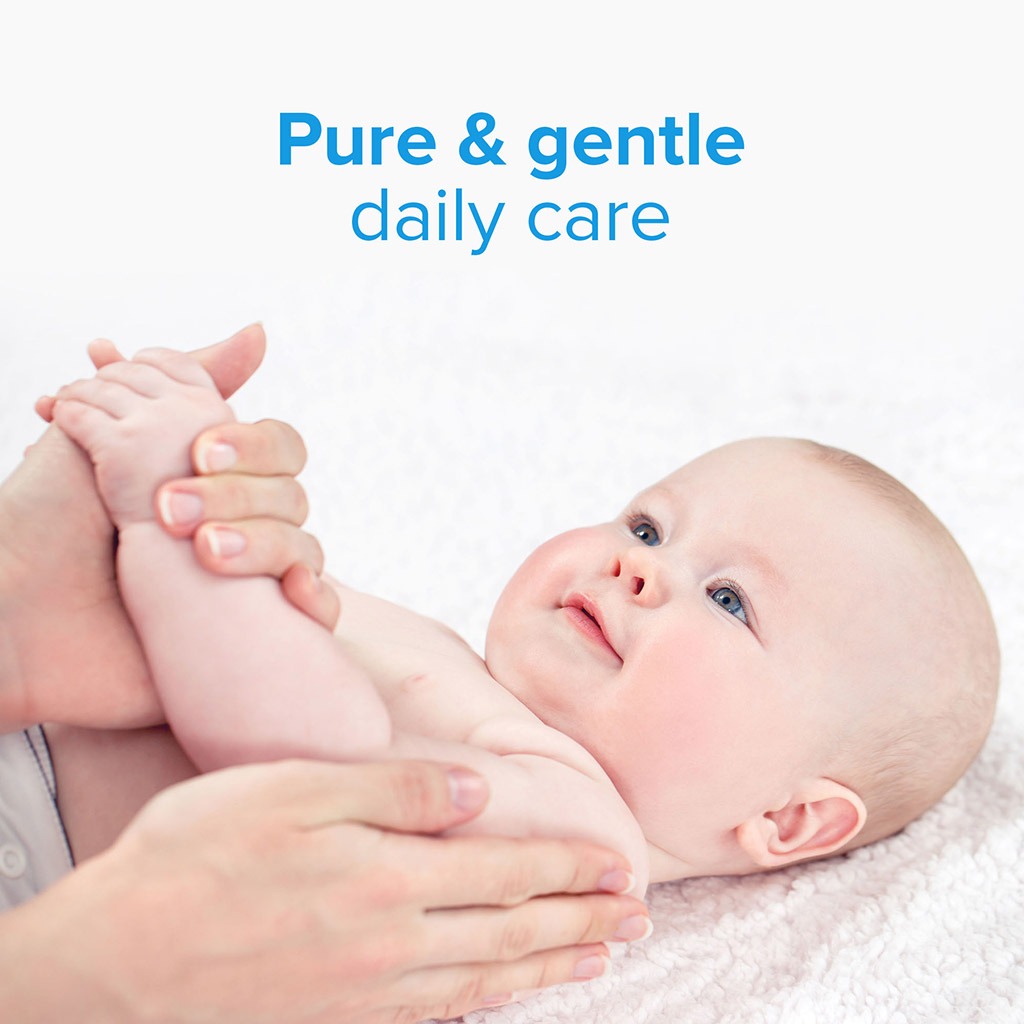 Johnson’s, Gentle baby powder, Soothing talc-free powder for delicate skin, 200g
