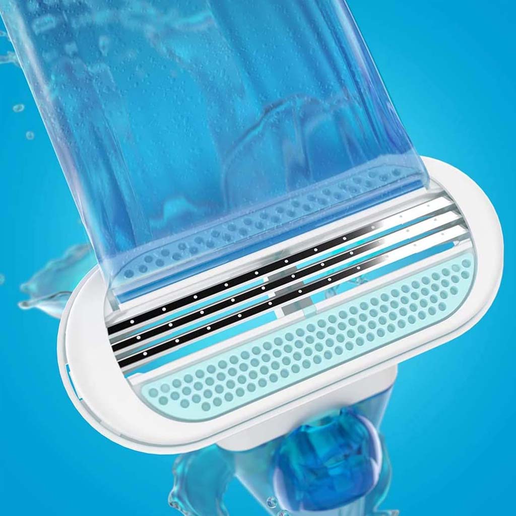 Gillette, Venus Passion Close & Clean Women's Razor Blade Refill, Smooth Replacement Blades for Women, 4 blades