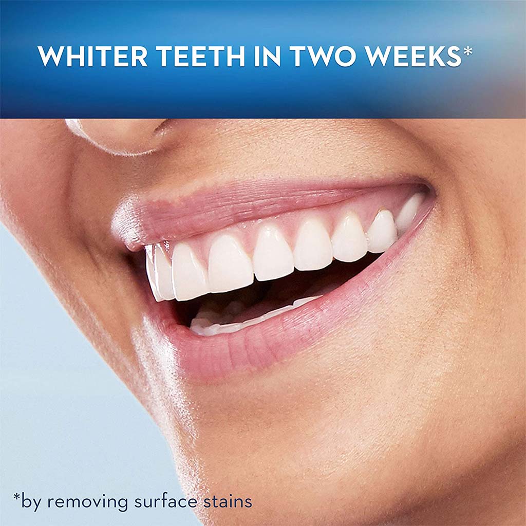 Oral-B, Classic Manual Toothbrush Medium, Medium manual toothbrush for daily oral care