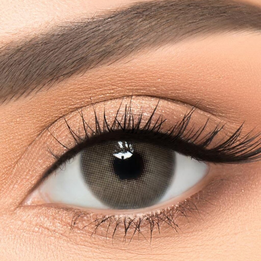 Newlens, Contact lenses Cream, Light cream colored contact lenses for subtle eye color change