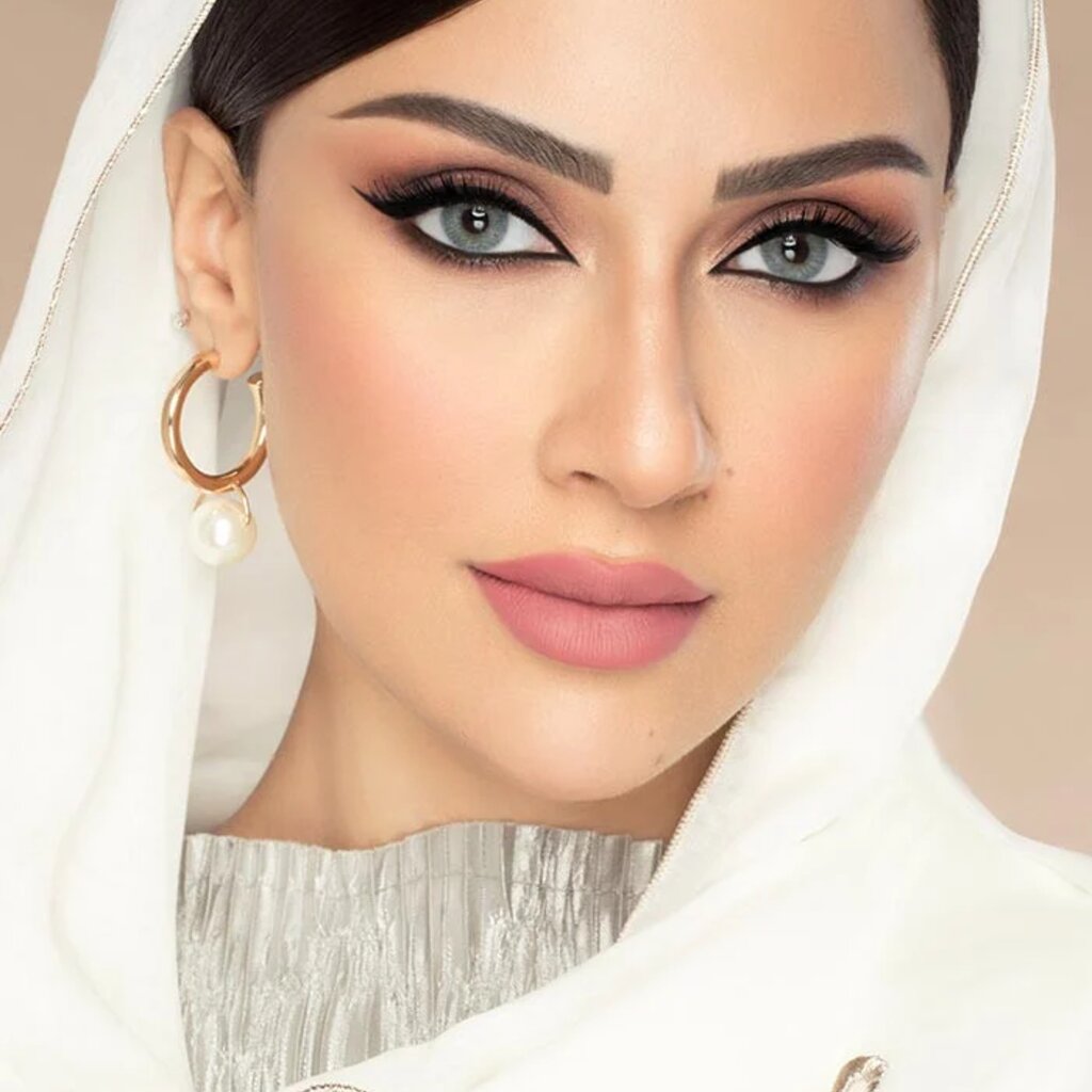 Newlens, Contact Lenses River, Soft contact lenses for vision correction