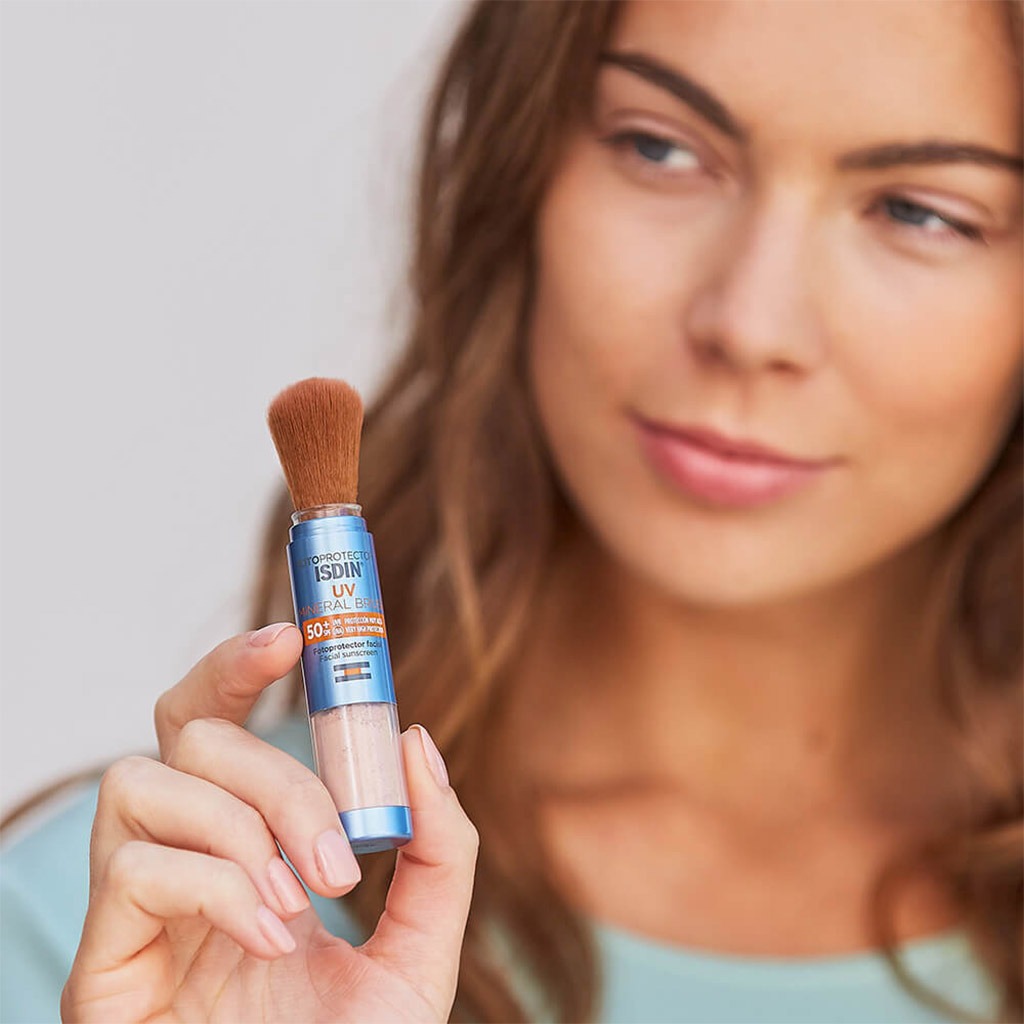 Isdin, Fotoprotector UV Mineral Sun Brush SPF 50+, Mineral sunscreen brush for face protection, 2 g