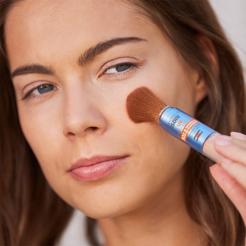 Isdin, Fotoprotector UV Mineral Sun Brush SPF 50+, Mineral sunscreen brush for face protection, 2 g