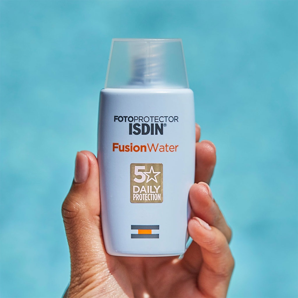 Isdin, Fotoprotector Fusion Water SPF 50+, Lightweight water-based sunscreen with high protection, 50ml