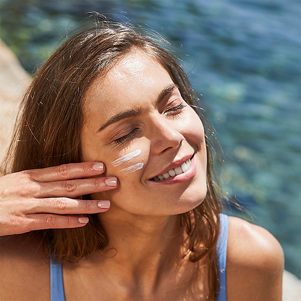 Isdin, Fotoprotector Fusion Water SPF 50+, Lightweight water-based sunscreen with high protection, 50ml