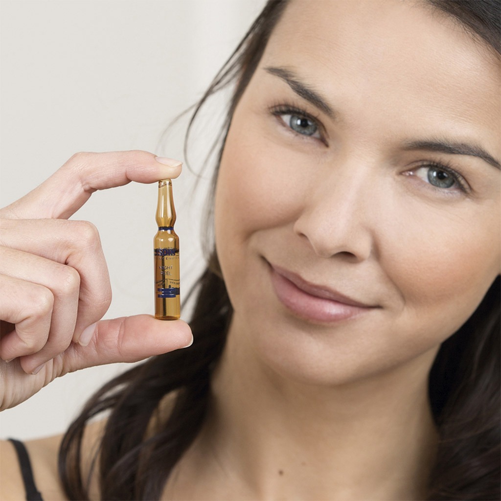 Isdin, Ceutics Night Peel Ampoules, Intensive night peel treatment for skin renewal, 20ml