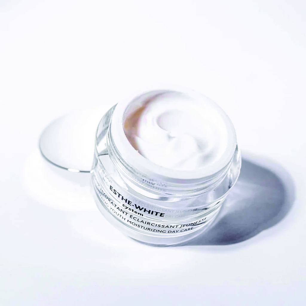 ESTHEDERM ESTHE-WHITE SYSTEM BRIGHTENING YOUTH MOISTURIZING DAY CARE 50ML