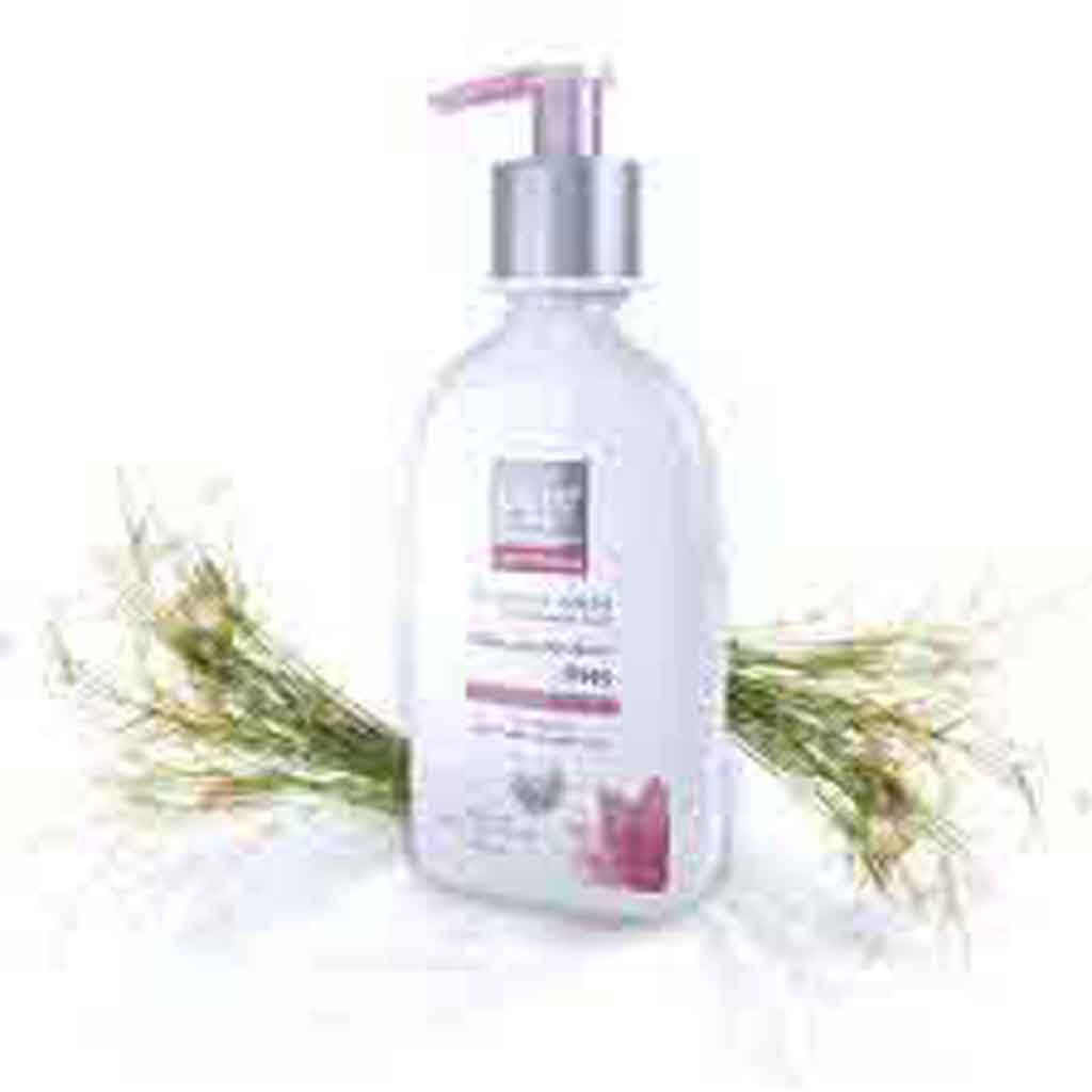 Purebeauty, Whitening Natural Feminine Wash, Gentle cleansing formula with whitening properties, 200 ml